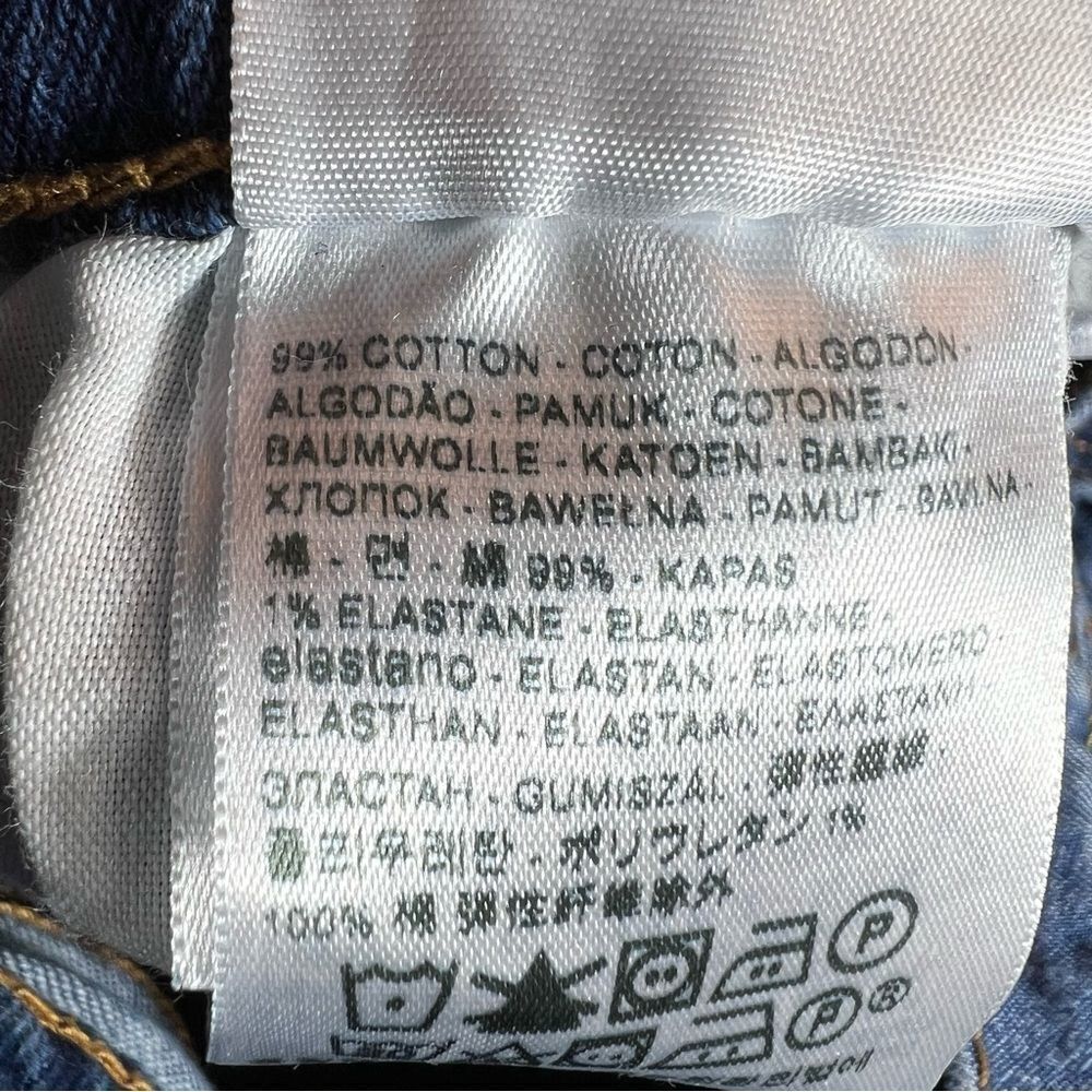Levi’s 501 Blue Wedgie Cuffed Denim Shorts - Picture 8 of 8